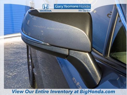 Used 2025 Toyota RAV4 XLE w/ Convenience Package FWD image 13