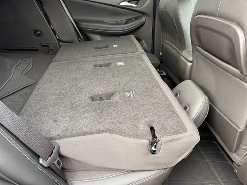 Used 2021 Buick Encore GX Preferred w/ Cold Weather Comfort Package image 30