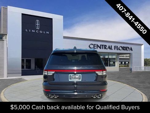 New 2026 Lincoln Aviator Black Label w/ Jet Appearance Package AWD/4WD image 4