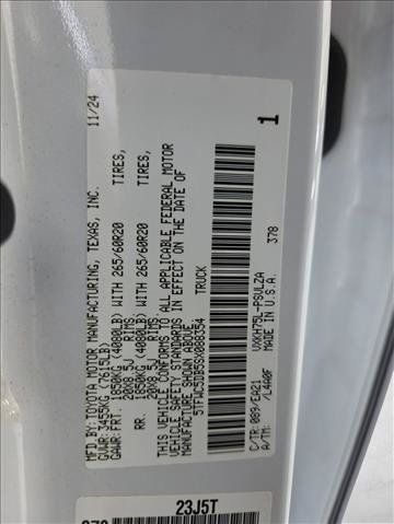 Used 2025 Toyota Tundra Limited w/ TRD Off-Road Package AWD/4WD image 22