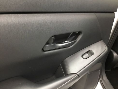 Used 2024 Nissan Sentra SV image 12