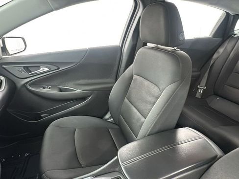 Used 2024 Chevrolet Malibu LT FWD image 13