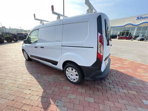 Used 2023 Ford Transit Connect XL FWD image 12