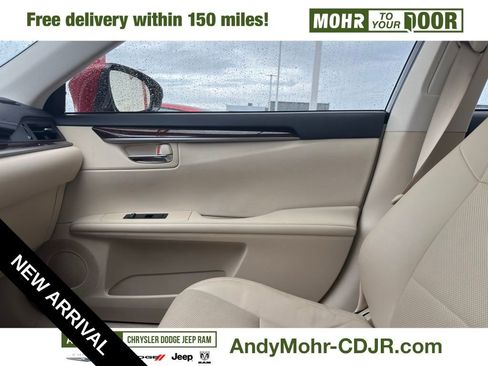 Used 2015 Lexus ES 350 w/ Premium Package image 14