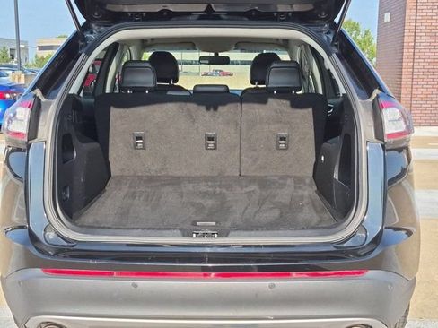 Used 2017 Ford Edge SEL w/ Equipment Group 201A FWD image 20