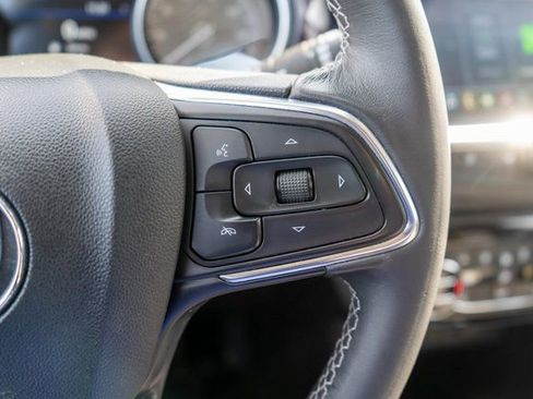 Used 2022 Buick Encore GX Select w/ Sport Touring Package FWD image 26