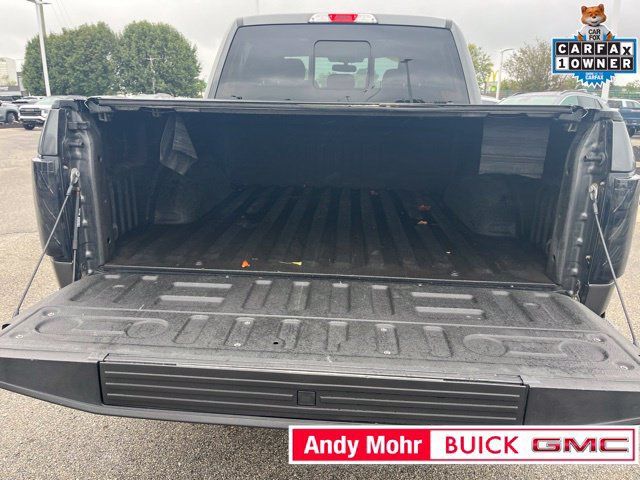 Used 2019 Ford F150 XLT w/ Equipment Group 302A Luxury AWD/4WD image 16