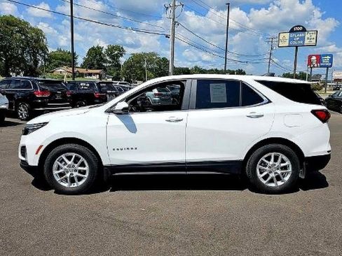 Used 2023 Chevrolet Equinox LT w/ LPO, Floor Liner Package image 4