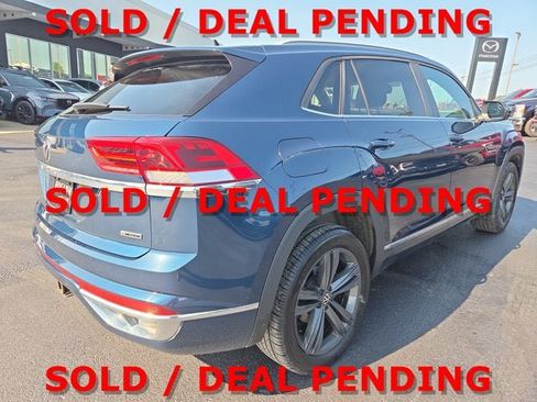 Used 2020 Volkswagen Atlas Cross Sport SE AWD/4WD image 5