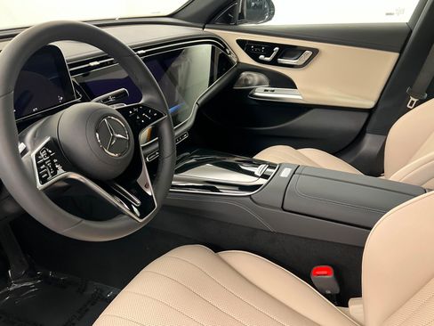 New 2026 Mercedes-Benz E 350 4MATIC Sedan image 15