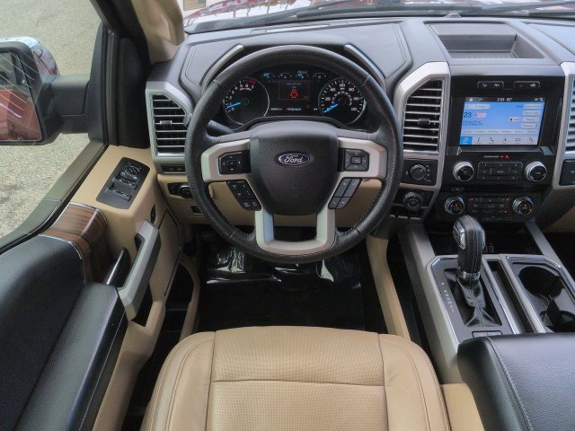 Used 2016 Ford F150 Lariat w/ Equipment Group 502A Luxury AWD/4WD image 16