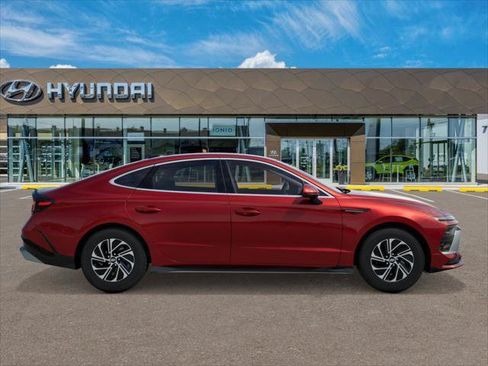 New 2026 Hyundai Sonata Blue FWD image 7