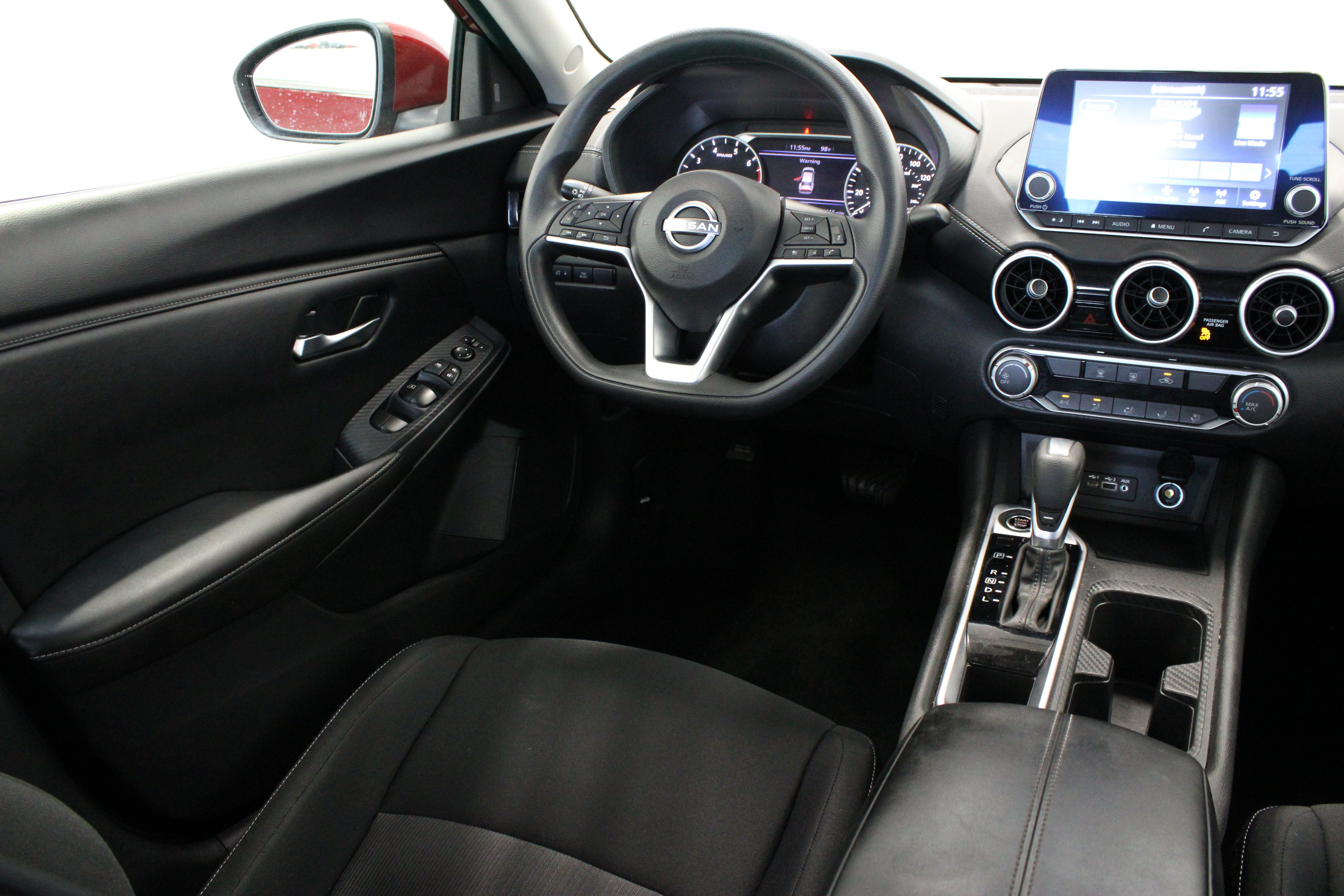 Used 2024 Nissan Sentra SV FWD image 29