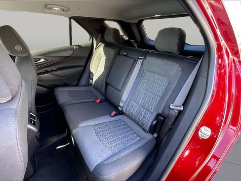 Used 2024 Chevrolet Equinox LT FWD image 25