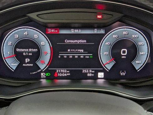 Used 2022 Audi Q8 Prestige image 15