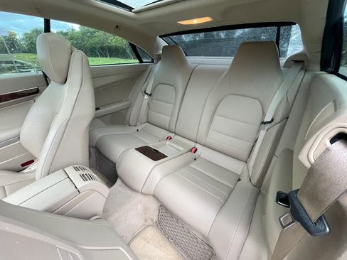Used 2013 Mercedes-Benz E 350 Coupe image 28
