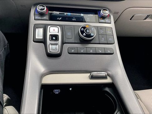 Used 2024 Hyundai Palisade Calligraphy AWD/4WD image 24