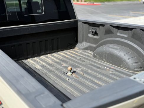 Used 2018 Ford F250 Platinum w/ Platinum Ultimate Package image 40