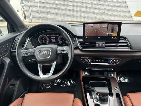 Used 2024 Audi Q5 e Premium Plus image 20