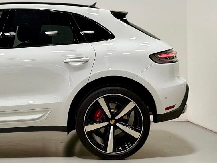 Used 2024 Porsche Macan S AWD/4WD image 20