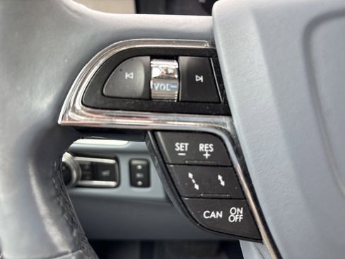 Used 2021 Lincoln Navigator Black Label w/ Special Edition Package image 32