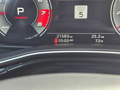 Used 2023 Audi SQ8 Prestige AWD/4WD image 27