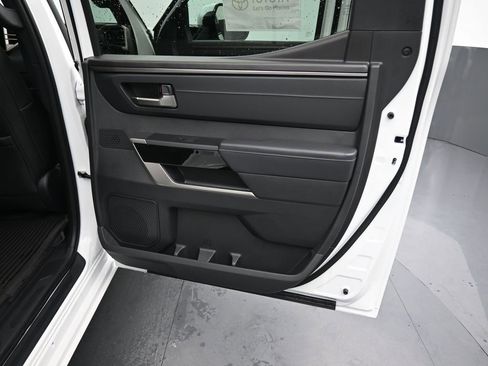 Used 2025 Toyota Tundra Limited w/ Power Package image 13