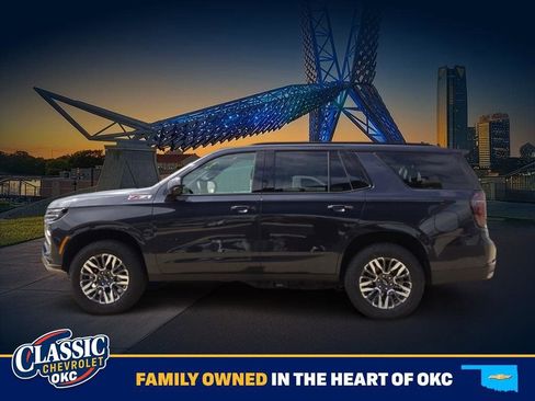 Used 2025 Chevrolet Tahoe Z71 AWD/4WD image 4