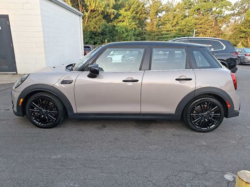 Used 2024 MINI Cooper S FWD image 7