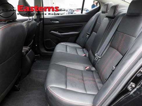 Used 2023 Nissan Altima 2.5 SR w/ SR Premium Package image 30