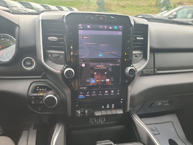 Used 2025 RAM 1500 Big Horn AWD/4WD image 16