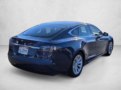 Used 2019 Tesla Model S 100D image 10