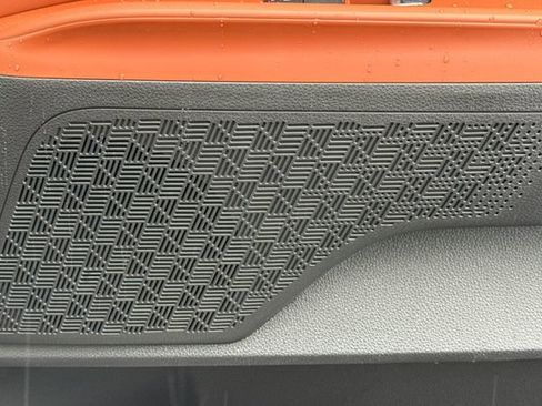 New 2026 Kia Carnival SX image 22