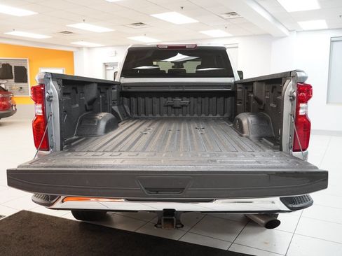 Used 2024 Chevrolet Silverado 3500 LT w/ Convenience Package AWD/4WD image 9