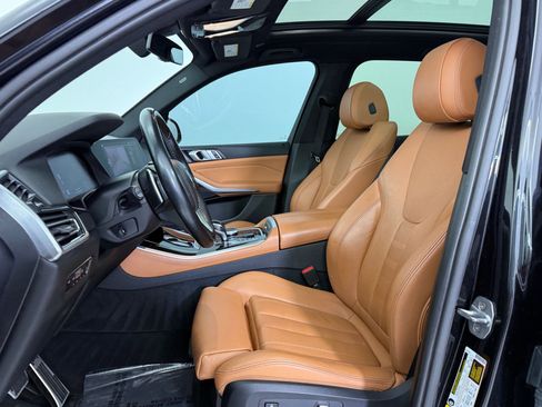 Used 2019 BMW X5 xDrive40i w/ Convenience Package image 5