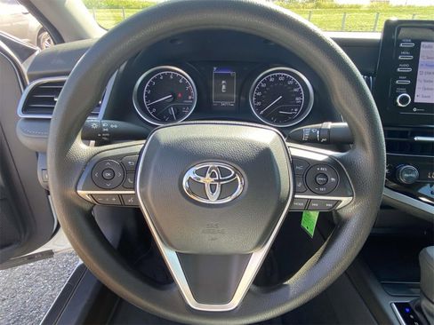 Used 2023 Toyota Camry LE image 18