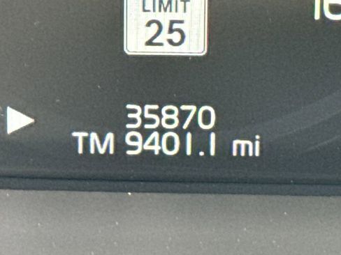 Used 2022 Volvo XC90 T8 Inscription w/ Advanced Package AWD/4WD image 29