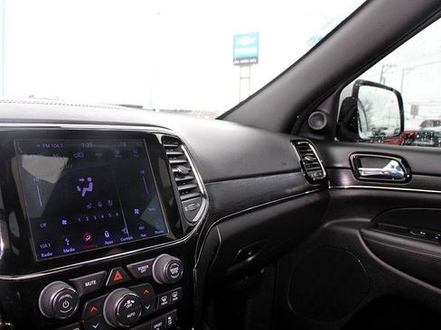 Used 2019 Jeep Grand Cherokee High Altitude image 40