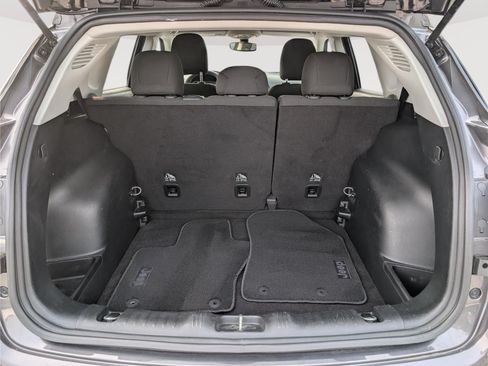 Used 2018 Jeep Compass Sport AWD/4WD image 12