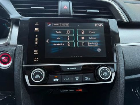 Used 2018 Honda Civic EX image 7