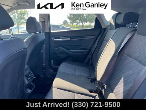Certified 2025 Kia Seltos LX AWD/4WD image 10