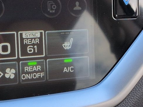 Used 2025 Subaru Ascent Limited w/ Popular Package #1 AWD/4WD image 23