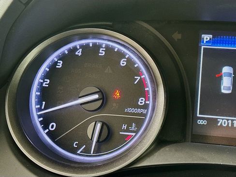 Certified 2022 Toyota Camry SE FWD image 12