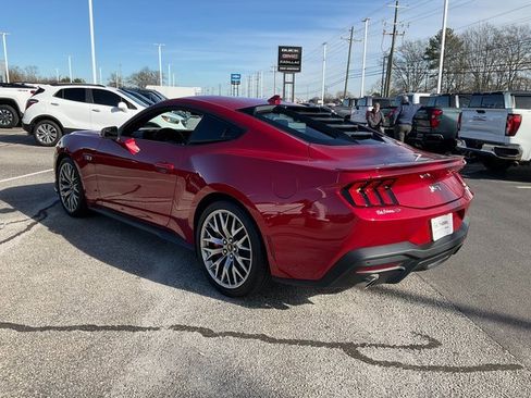 Used 2024 Ford Mustang GT Premium image 22