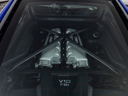 Used 2023 Audi R8 V10 performance image 11