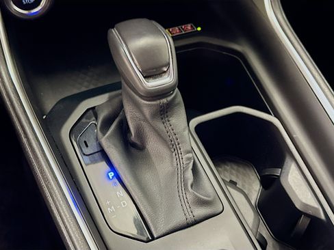 Used 2025 Toyota Grand Highlander XLE image 25