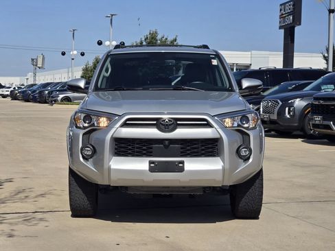 Used 2023 Toyota 4Runner SR5 Premium w/ Moonroof Package RWD image 12