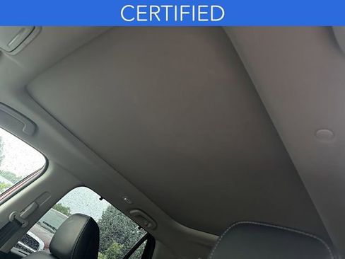 Used 2025 Honda Pilot Touring image 16
