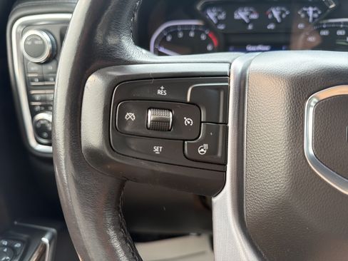 Used 2021 GMC Sierra 1500 Elevation w/ Preferred Package AWD/4WD image 18