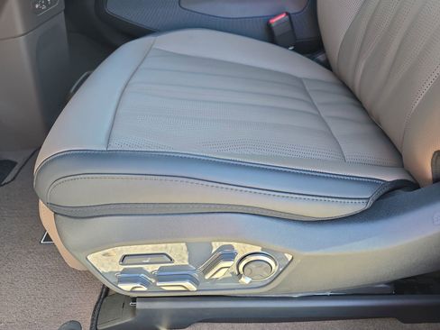 New 2026 Kia EV9 GT-Line AWD/4WD image 31